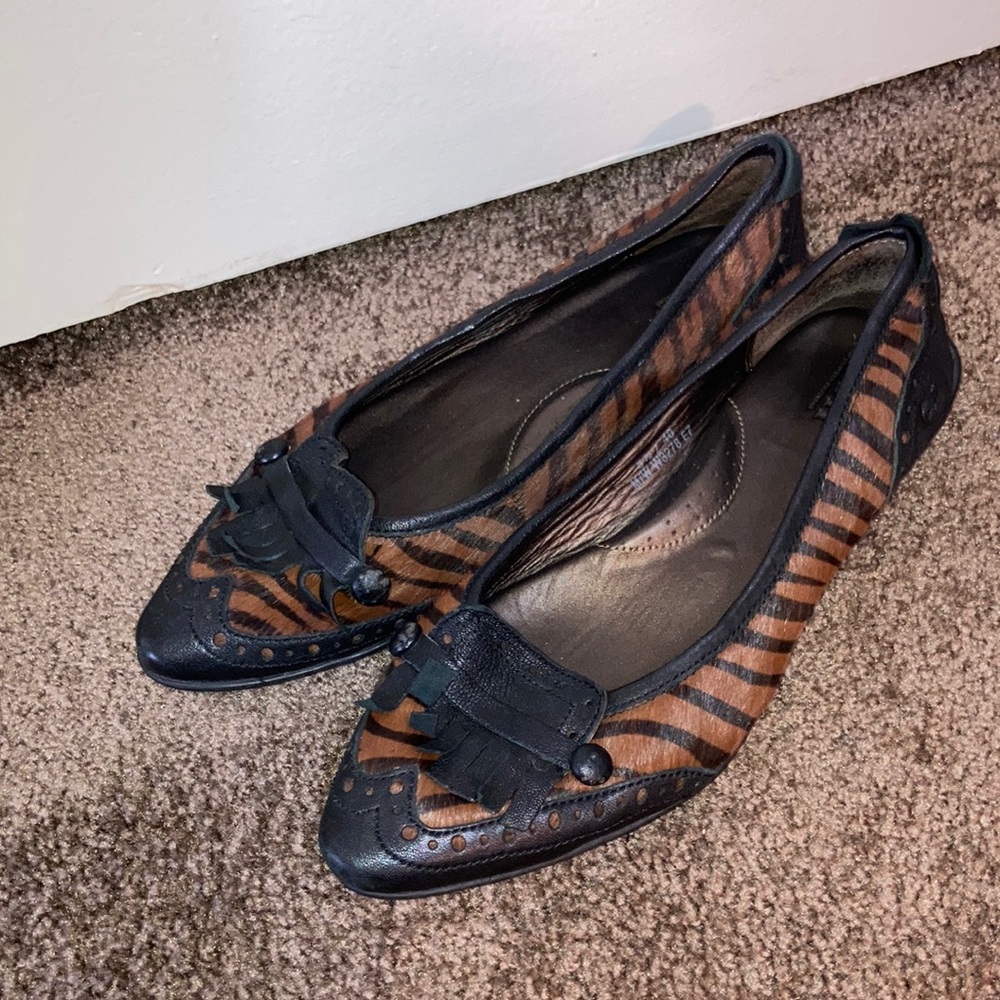 Born pony hair ballet flats 8.5